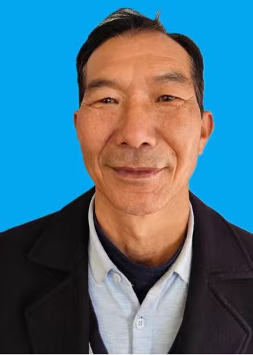 5组梁有跃.jpg 5组梁有跃.jpg